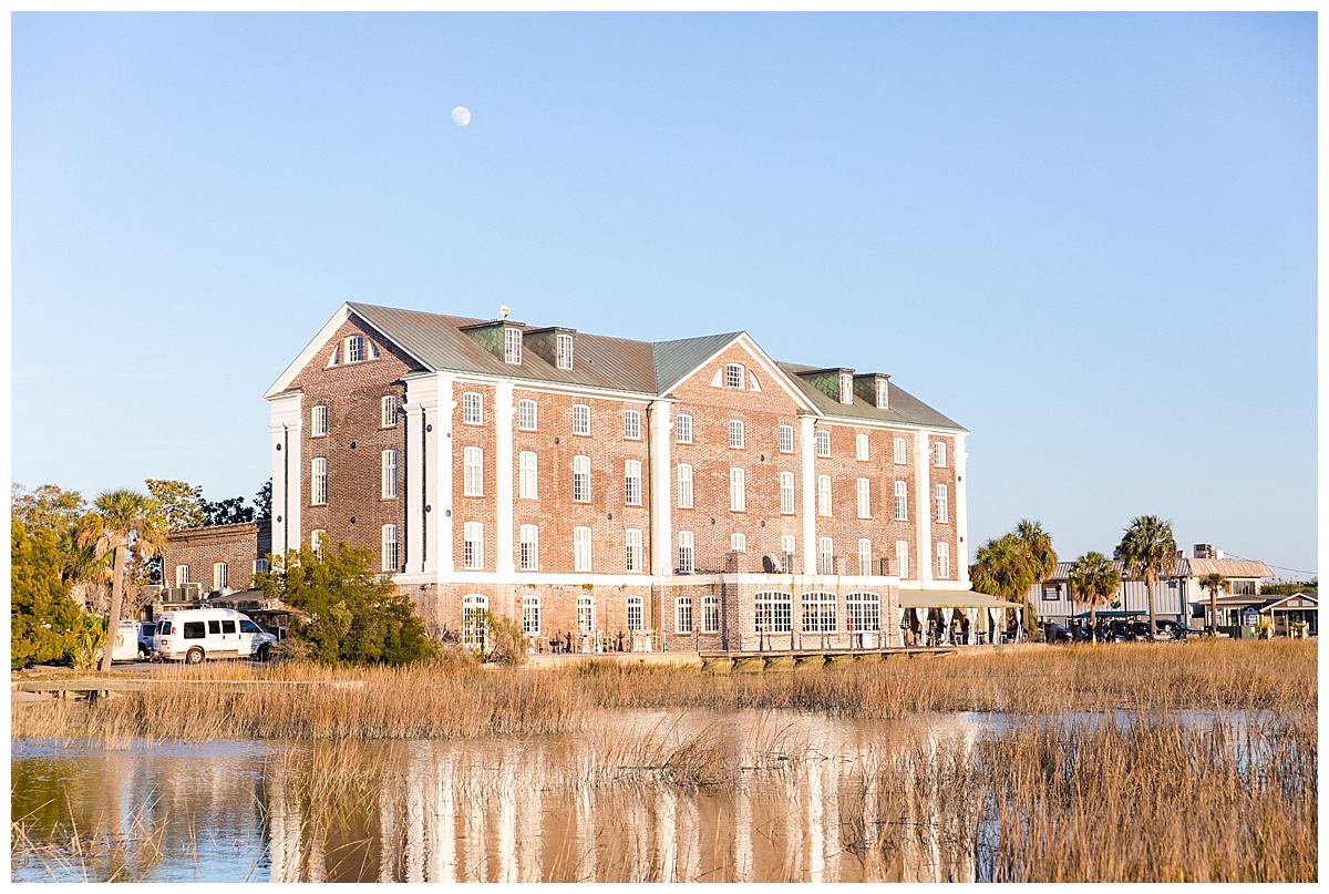 Charleston SC wedding photographer,Charleston SC wedding photography,Charleston wedding photographer,Charleston wedding photography,Dana Cubbage,Dana Cubbage Wedding Photography,Dana Cubbage Weddings,engagement photographer,engagement photography,modern lifestyle wedding photography,wedding photography,